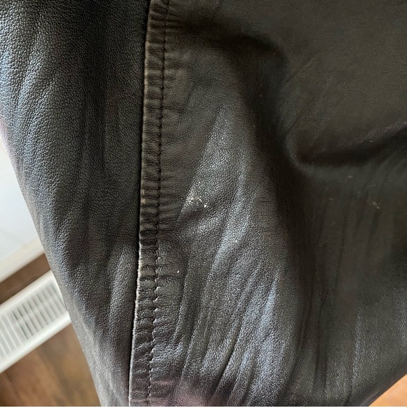 Danier Women’s Leather Dark Brown/Black Jacket Size Small - Picture 5 of 7